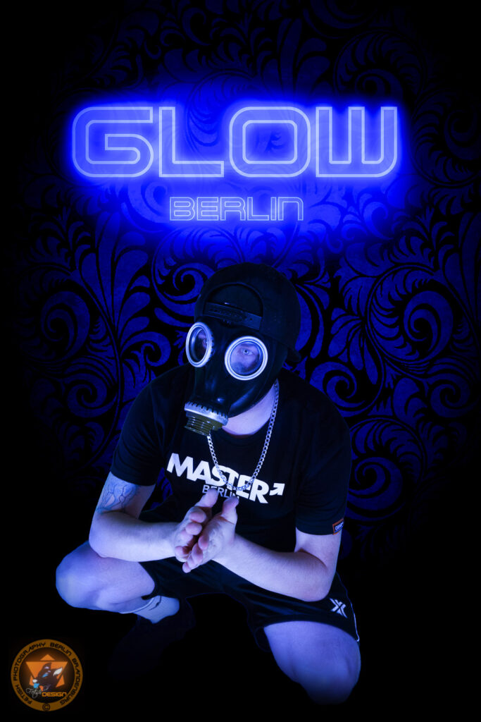 _DSC4999GLOW