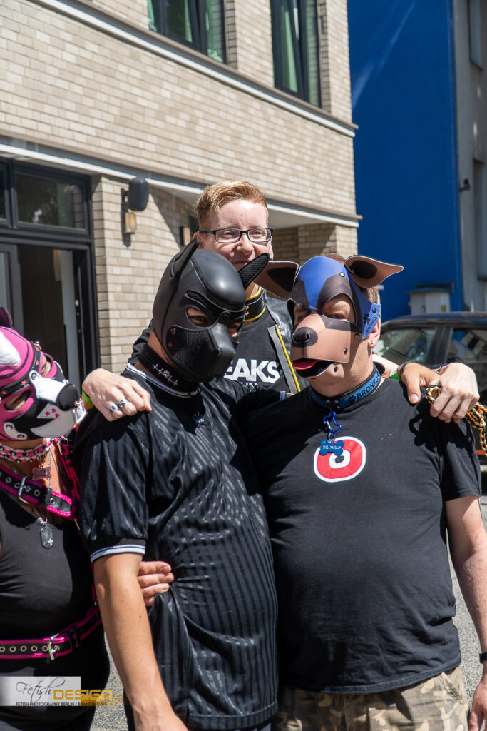 fetish-design-berlin_CSD-Puppy-Brunch-2022-07-24 (13 von 98)