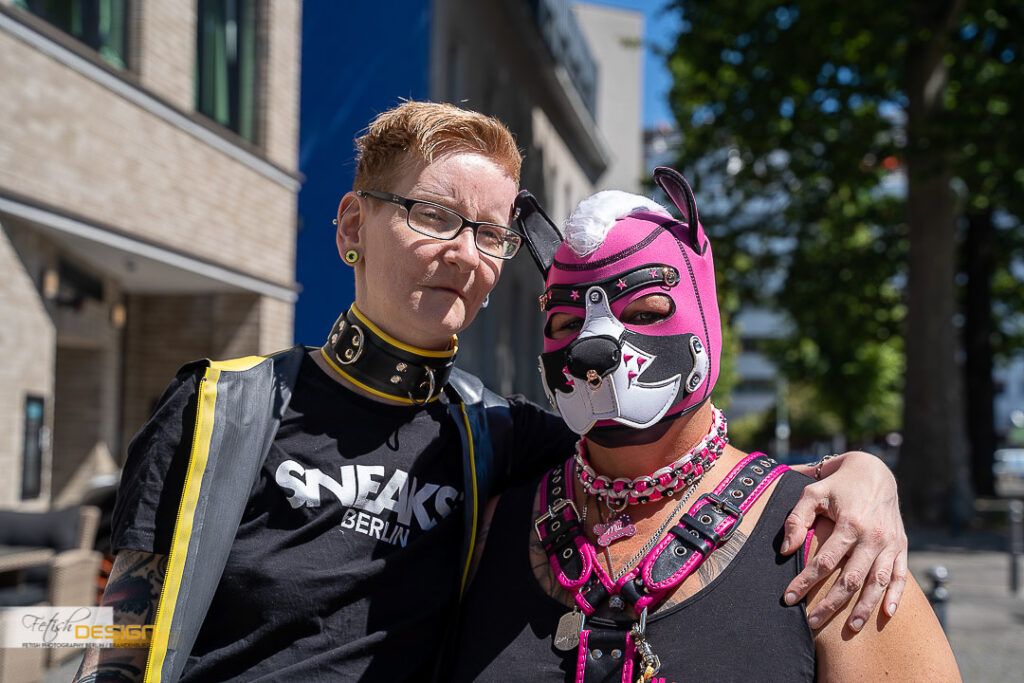 fetish-design-berlin_CSD-Puppy-Brunch-2022-07-24 (66 von 98)