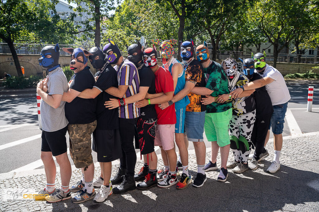 fetish-design-berlin_CSD-Puppy-Brunch-2022-07-24 (91 von 98)