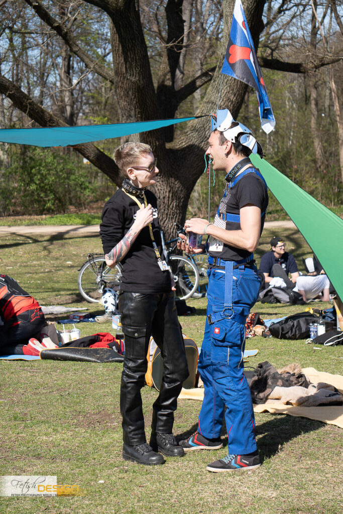 fetish-design-berlin_PlayAndBark-2022-04-18 (070 von 258)