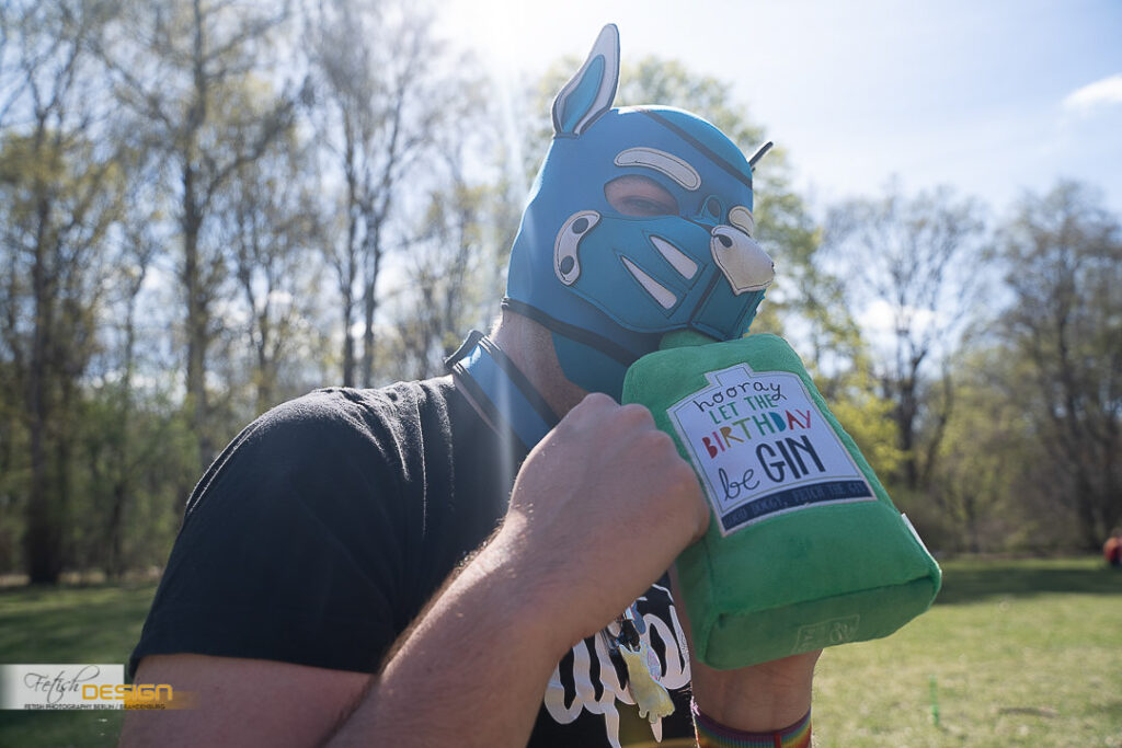 fetish-design-berlin_PlayAndBark-2022-04-18 (164 von 258)