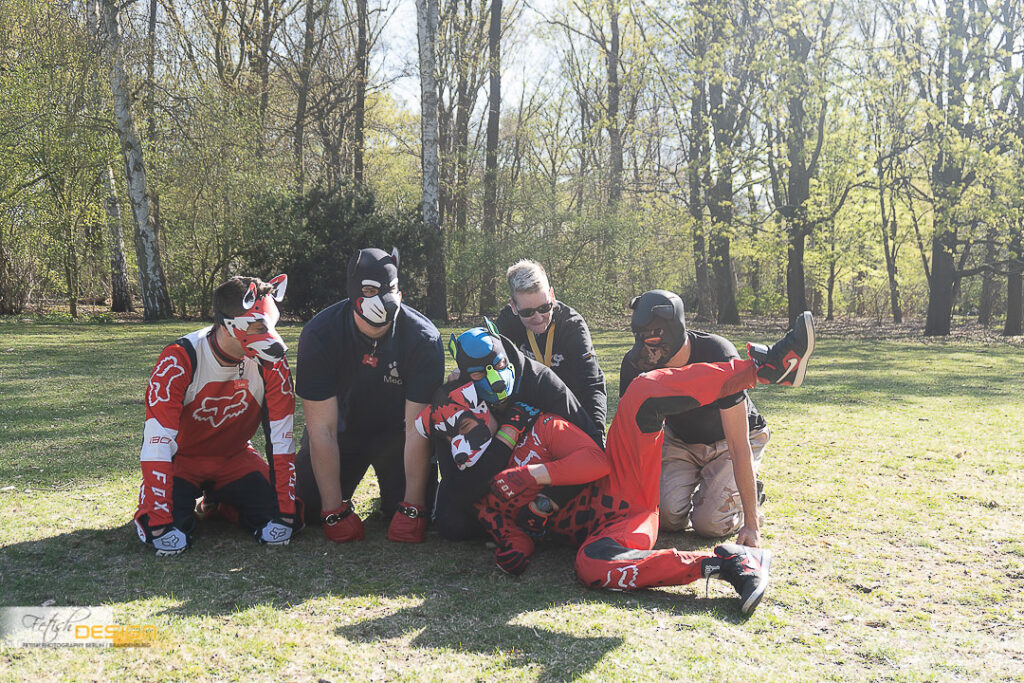 fetish-design-berlin_PlayAndBark-2022-04-18 (219 von 258)