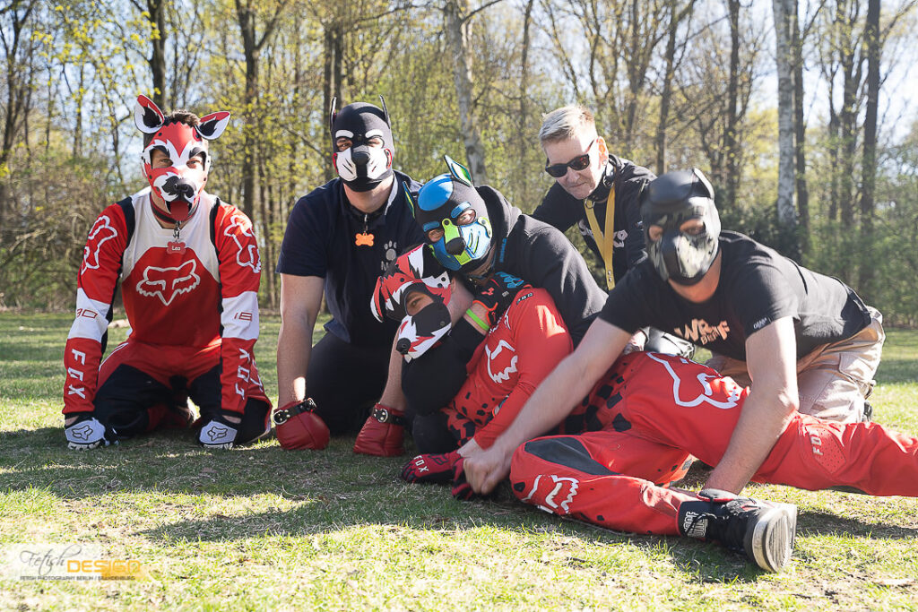 fetish-design-berlin_PlayAndBark-2022-04-18 (227 von 258)