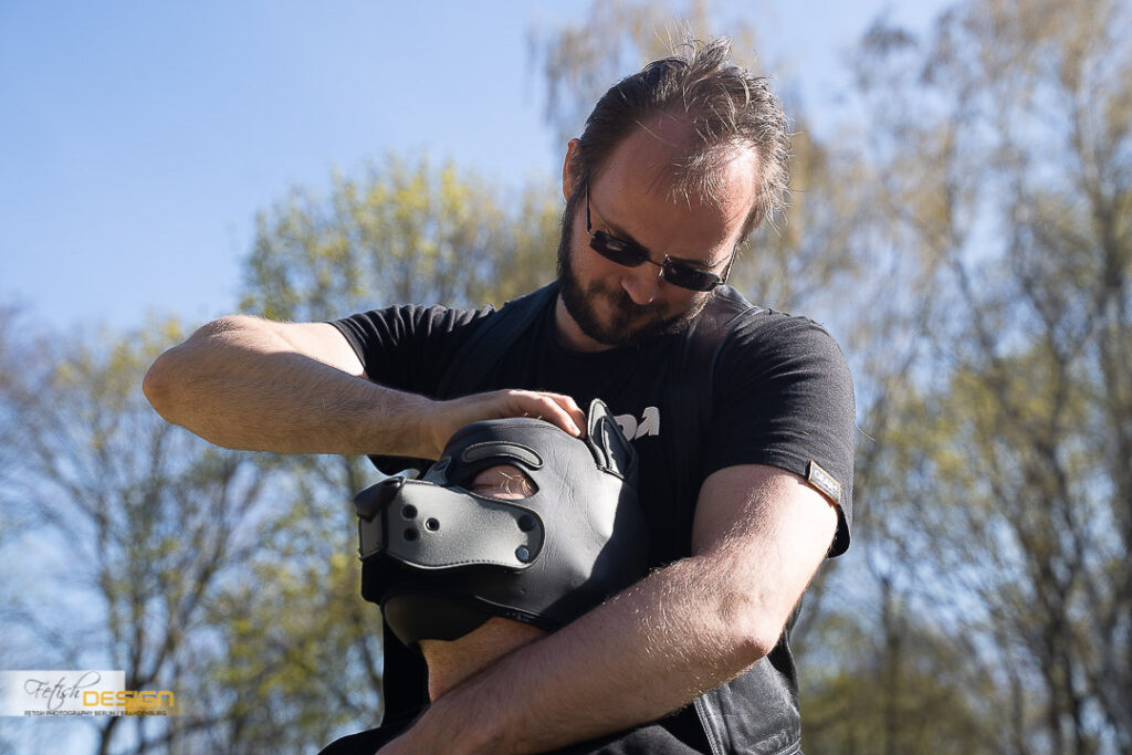 fetish-design-berlin_PlayAndBark-2022-04-18 (234 von 258)