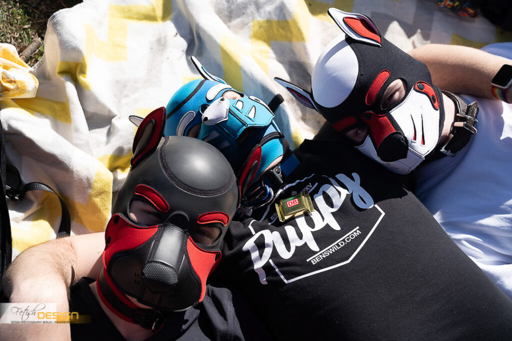 fetish-design-berlin_PlayAndBark-2022-04-18 (240 von 258)