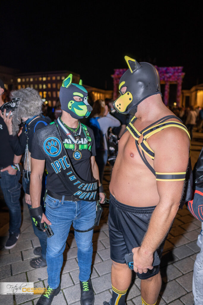fetish-design-berlin_PuppyWalk-2021-09-10 (130 von 200)