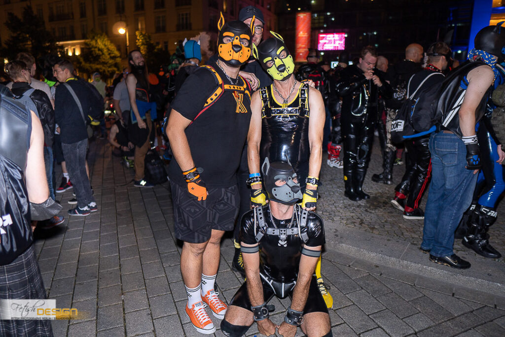 fetish-design-berlin_PuppyWalk-2021-09-10 (199 von 200)