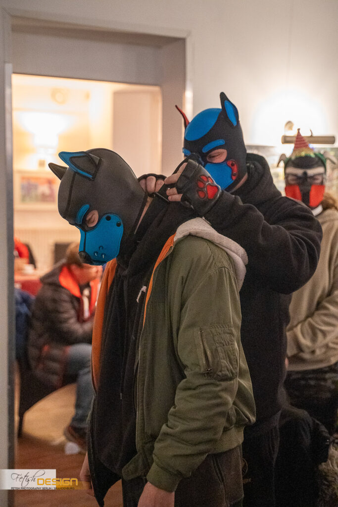 fetish-design-berlin_Stammtisch-2022-12-03 (041 von 145)